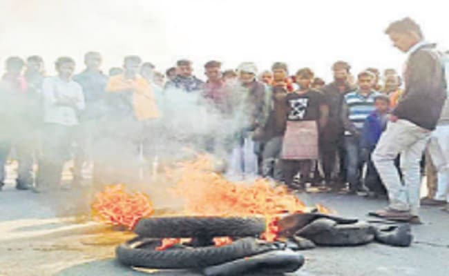 Bihar Newe: रॉन्ग साइड से आ रही स्कॉर्पियो ने मारी टक्कर, पांच फुट तक उछला बाइक सवार 12वीं का छात्र, मौत