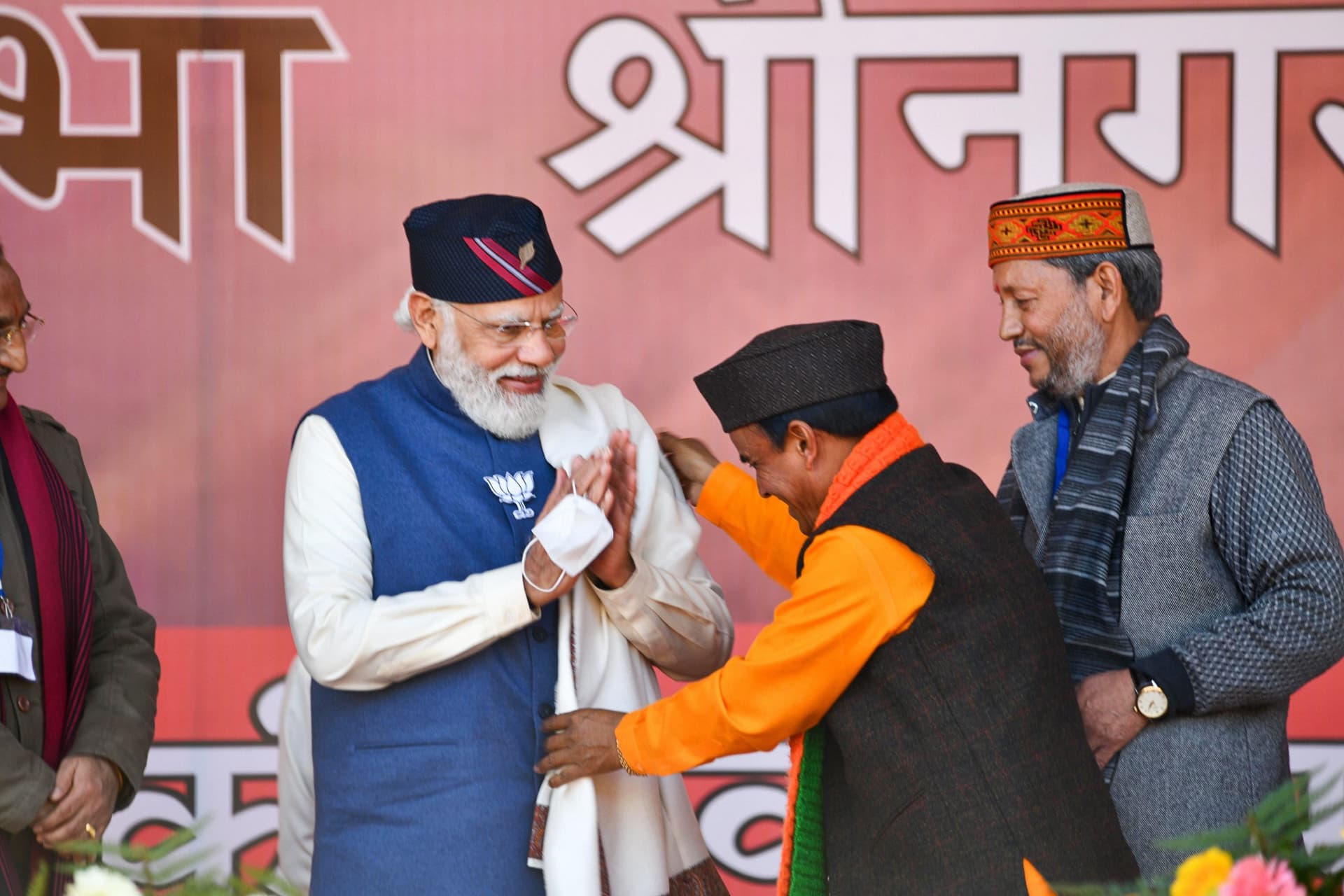 Uttarakhand Elections 2022: क्या बदलेगा वोट का इतिहास! इन सीटों पर टिकी नजरें, जानिए किसका रहा है दबदबा Uttarakhand Elections 2022: क्या बदलेगा वोट का इतिहास! इन सीटों पर टिकी नजरें, जानिए किसका रहा है दबदबा