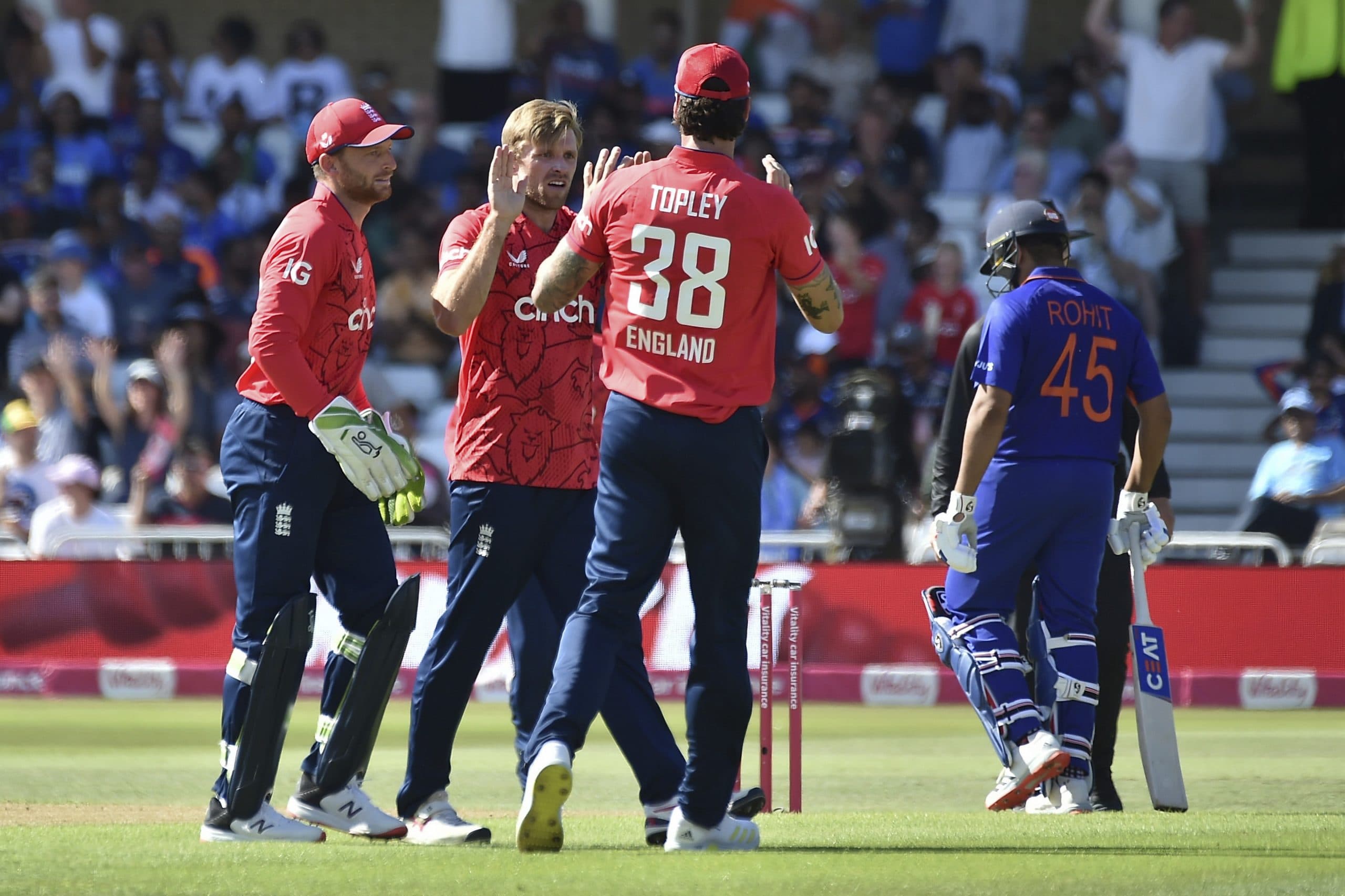 IND vs ENG T20: सूर्यकुमार यादव ने जड़ा पहला टी-20 शतक, आखिरी मैच जीत इंग्लैंड ने बचायी लाज