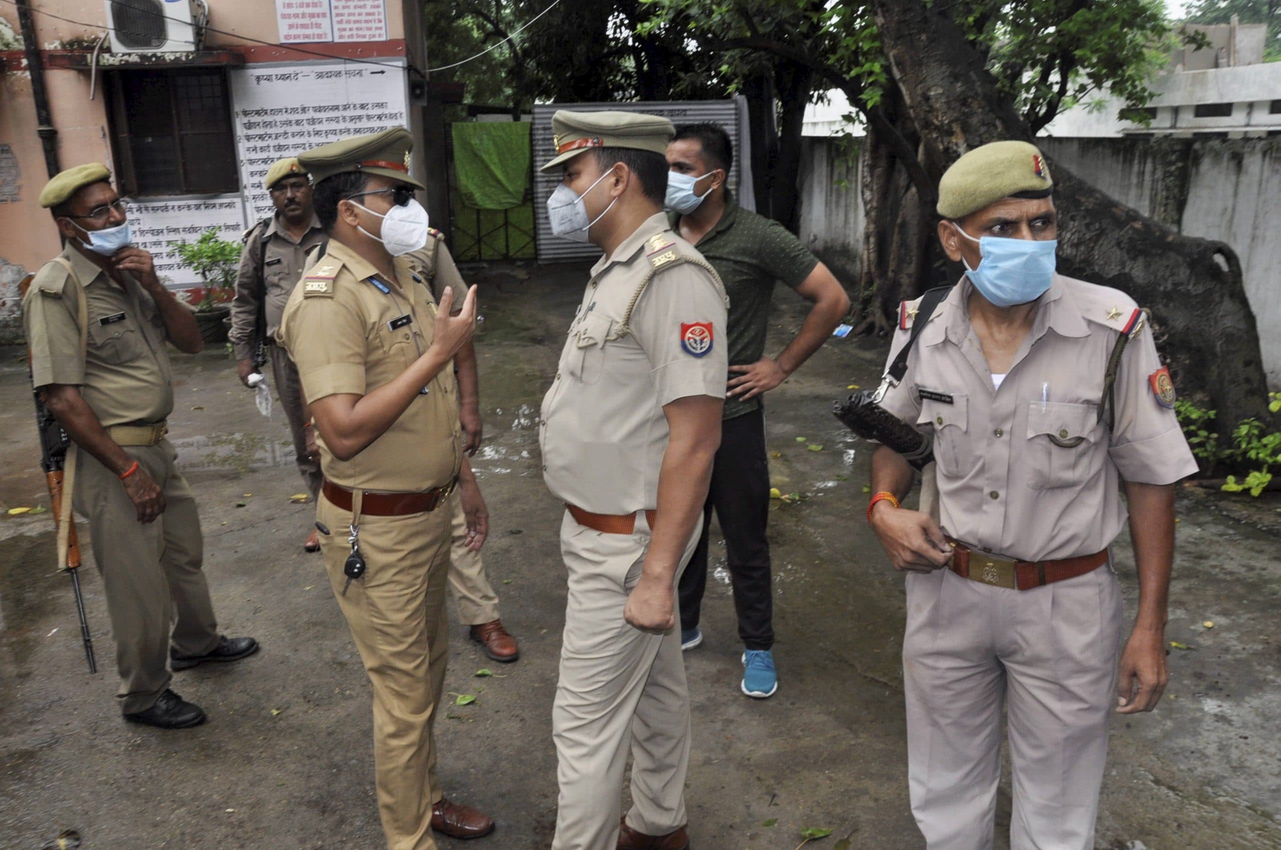 Vikas Dubey Encounter Timeline : विकास दुबे को जिंदा पकड़ना चाहती थी पुलिस, जानिए गिरफ्तारी से एनकाउंटर की मिनट दर मिनट की पूरी कहानी