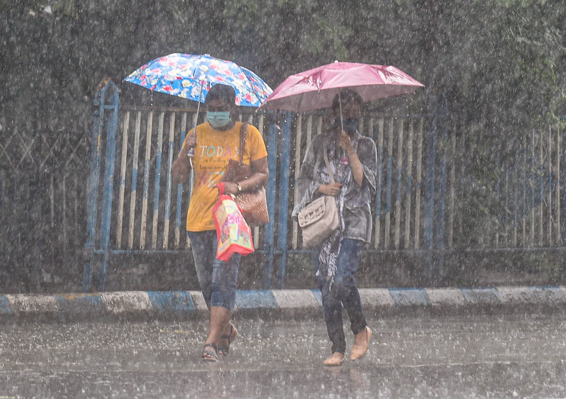 Delhi Weather Forecast: जानें दिल्ली में कब से होगी बारिश, मौसम विभाग ने दी जानकारी