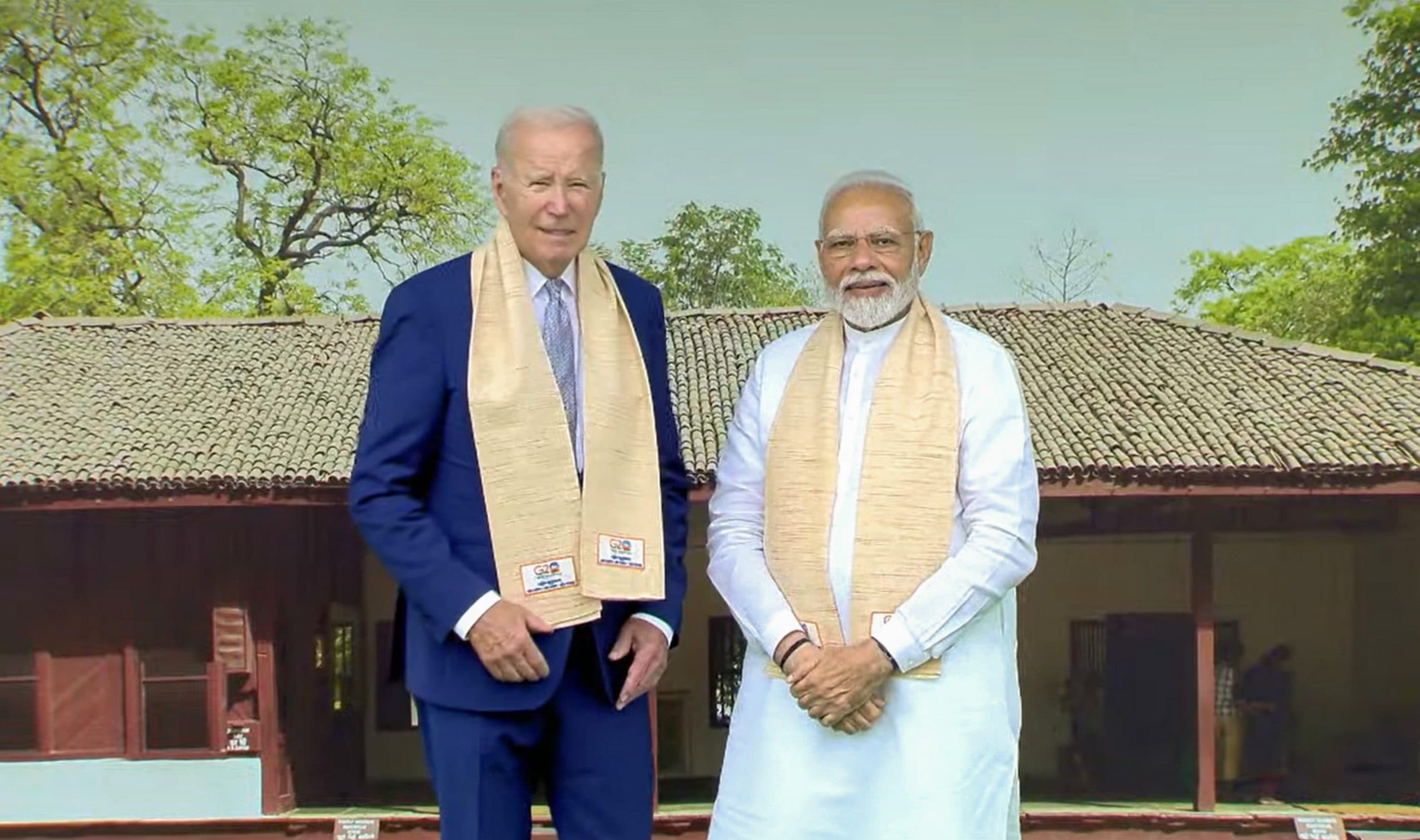 PHOTOS: पीएम मोदी ने मेहमानों को बताई 'बापू कुटी' की खासियत, महात्मा गांधी को दी गई श्रद्धांजलि