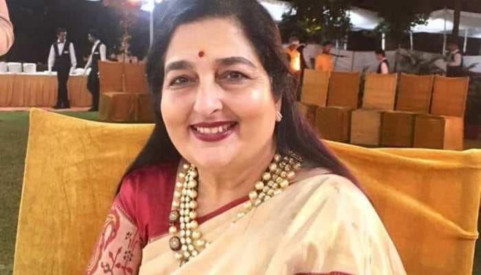 सोनू निगम के बाद अनुराधा पौडवाल ने लाउडस्पीकर पर अजान को लेकर उठाए सवाल, कहा- मुस्लिम देशों में भी है बैन