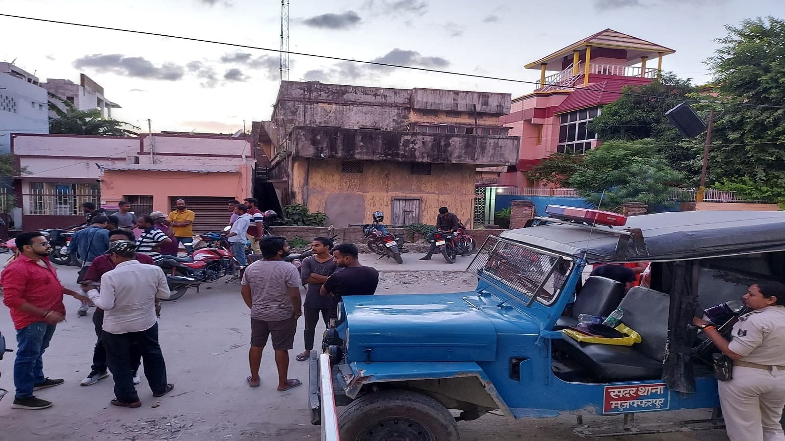 रेलवे पार्सल यान से 10 लाख की चोरी, जांच के लिए सियालदह से मुजफ्फरपुर पहुंची आरपीएफ की टीम