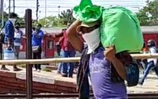 बिहार आने के लिए जल्द पंजीकरण कराएं दूसरे राज्यों में फंसे मजदूर, छात्र और पर्यटक, ...जानें कहां कराएं रजिस्ट्रेशन