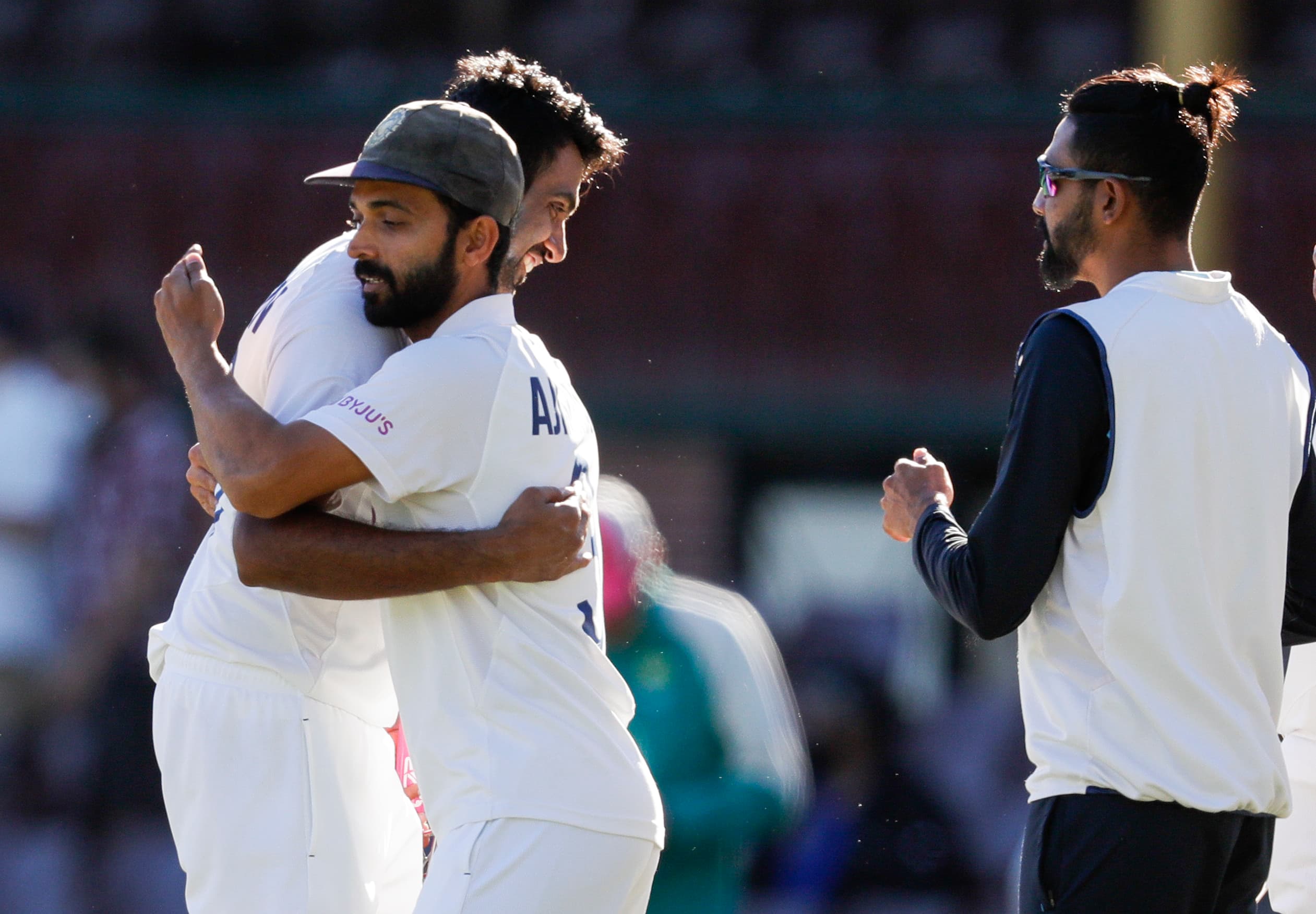 IND vs AUS 3rd Test: 41 साल बाद टीम इंडिया का कारनामा, सिडनी में मैच ड्रा कराने के साथ बनाया यह रिकॉर्ड