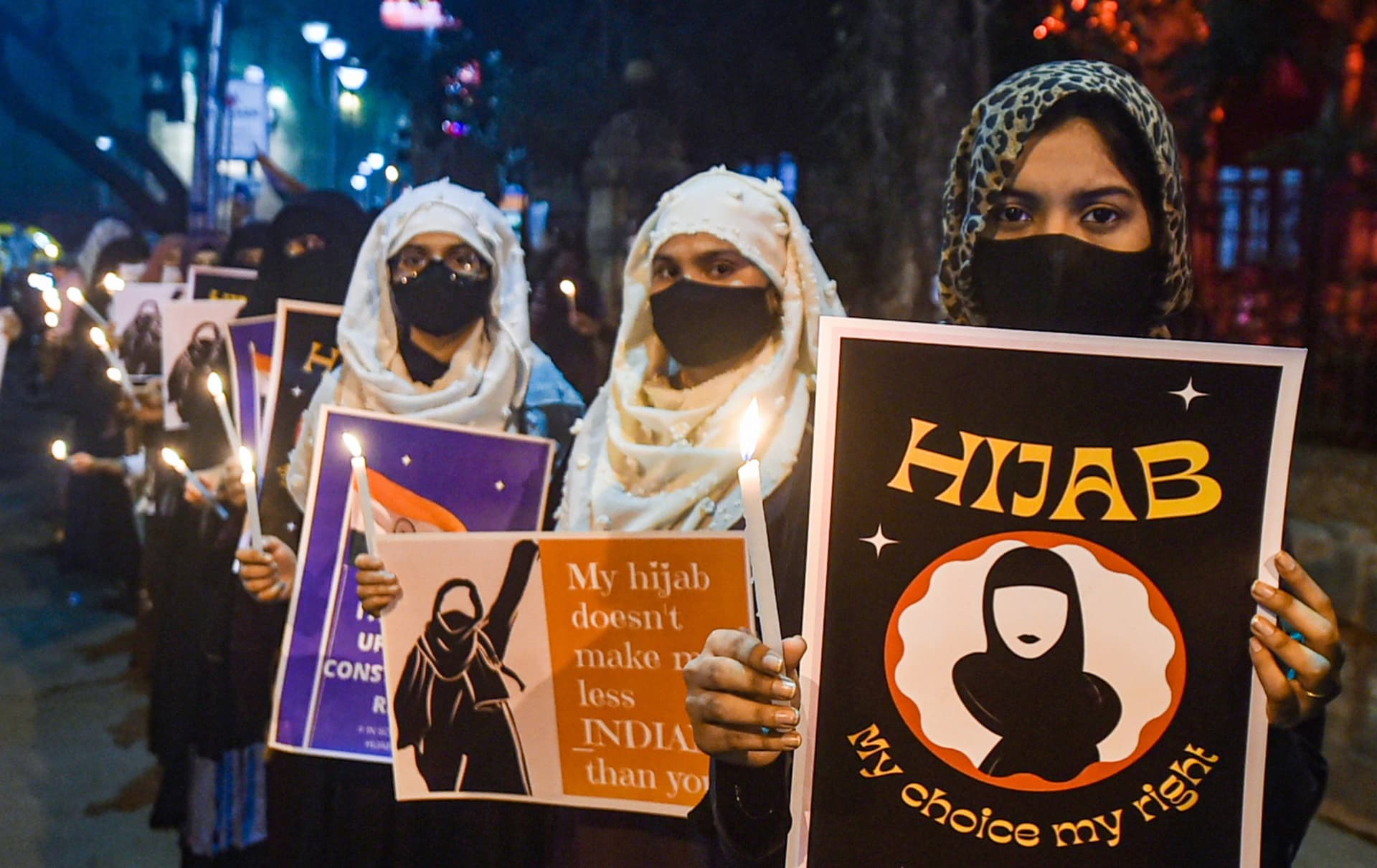 Hijab Controversy: ‘आंतरिक मसलों पर बयानबाजी बर्दाश्त नहीं’, हिजाब मसले पर विदेश मंत्रालय की दो टूक