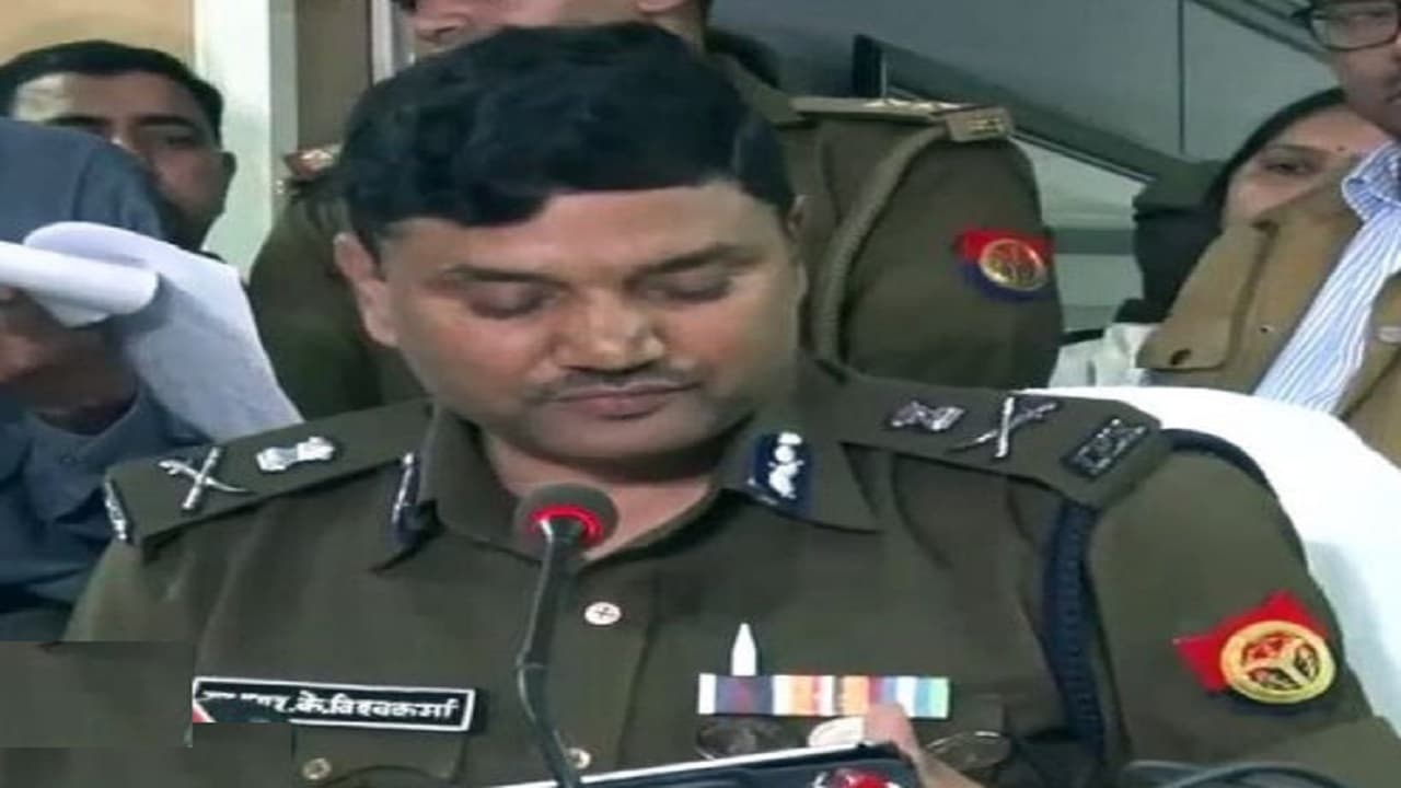 इंजीनियर आरके विश्वकर्मा यूपी पुलिस के नये मुखिया बने, 61 दिन के DGP की छवि बेदाग , कई  पदक से सम्मानित