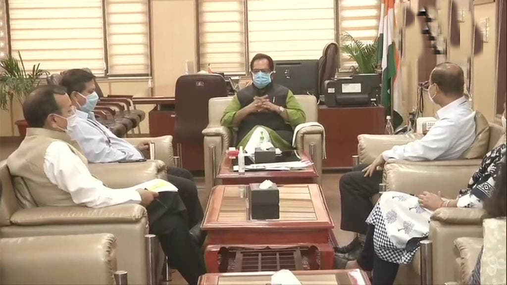 IPL 2020:  मैन ऑफ द मैच पाकर रातों-रात सुर्खियों में आये राहुल त्रिपाठी, शाहरुख खान बोले-राहुल, नाम तो सुना ही होगा...रांची से है ये कनेक्शन