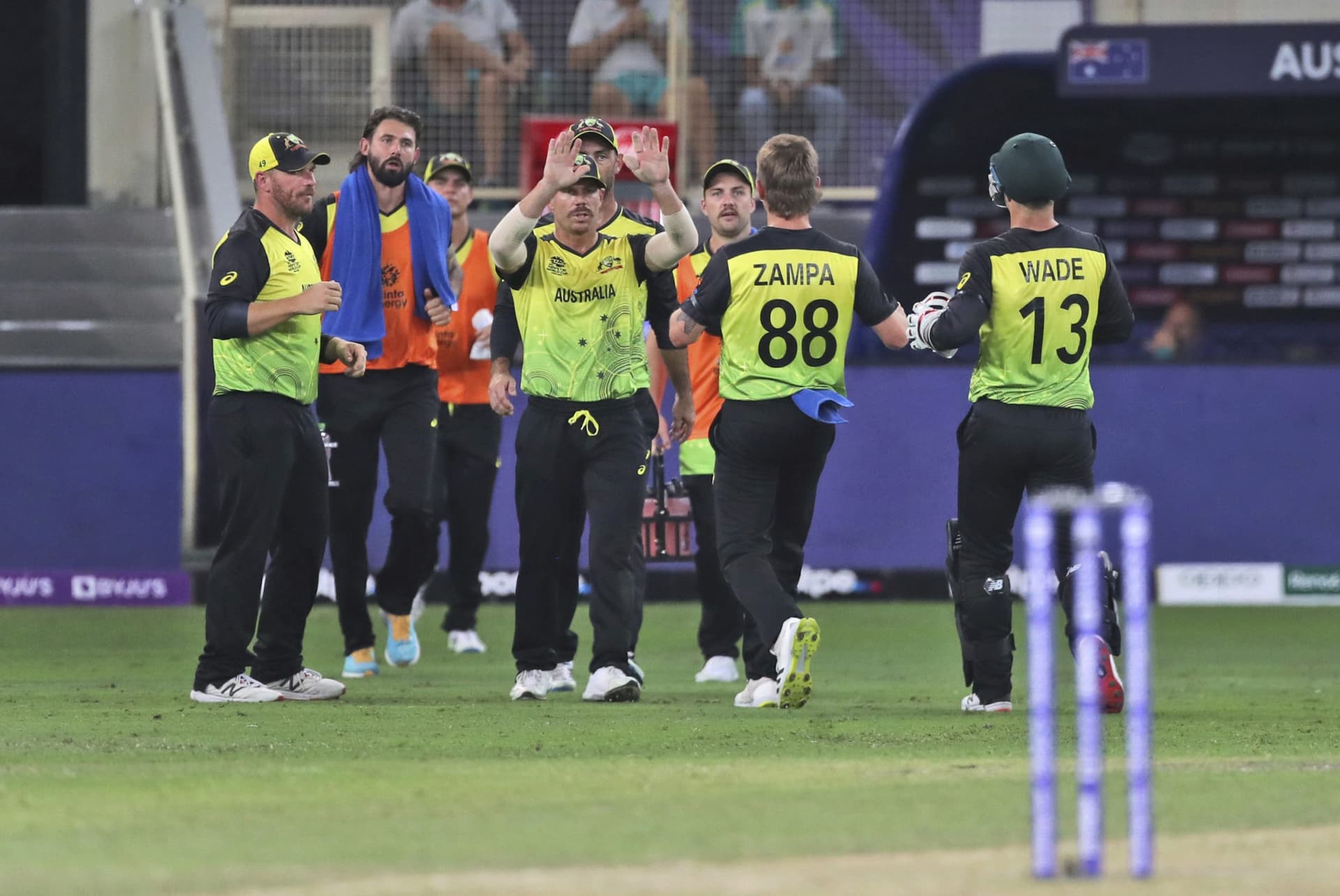 T20 World Cup 2021: कैसे ऑस्ट्रेलिया ने ग्रुप ऑफ डेथ से फाइनल में बनायी जगह, जानें हर मैच की कहानी