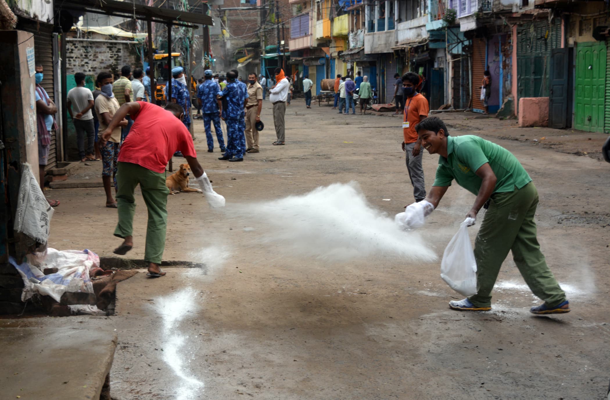 Coronavirus in Bihar : बिहार में मरीज 15 हजार के पार, राज्य के 13 जिले हुए लॉक