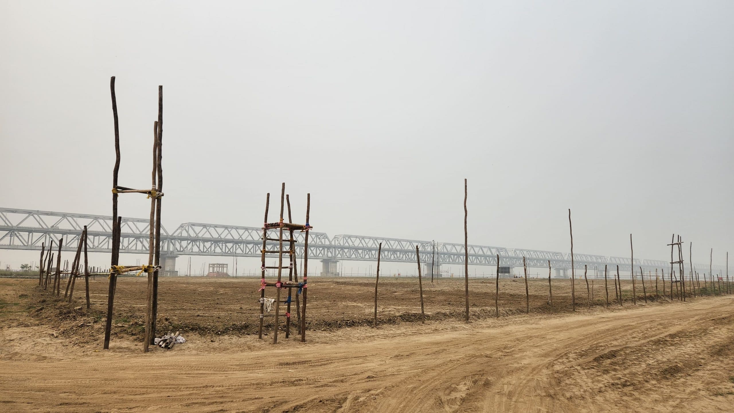 PHOTOS: पटना में इस साल 100 से अधिक छठ घाट हो रहे तैयार, खतरनाक घाटों की जानकारी व तैयारी की तस्वीरें देखिए..