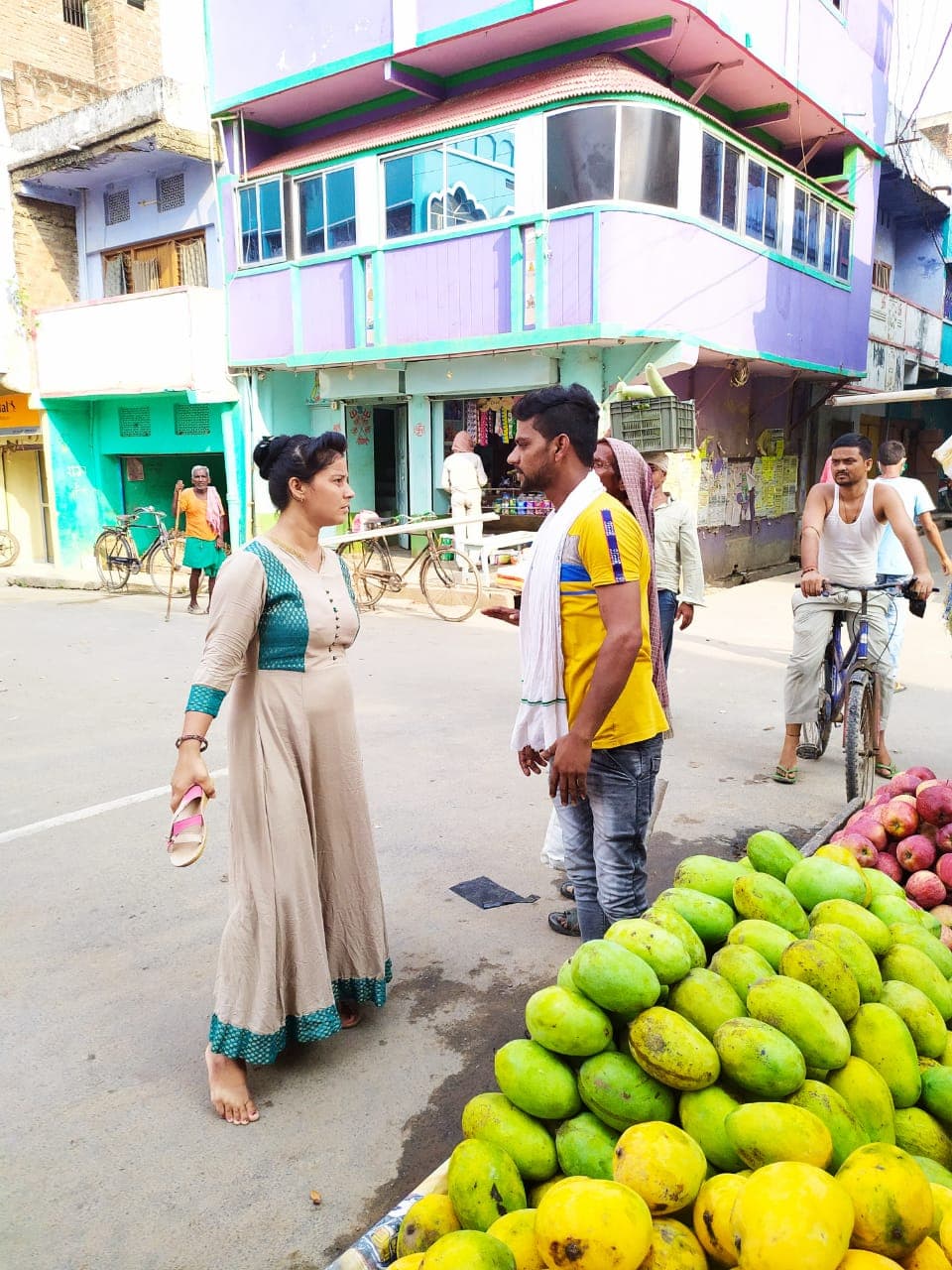 युवती ने दिखायी साहस, मनचले को सिखाया सबक