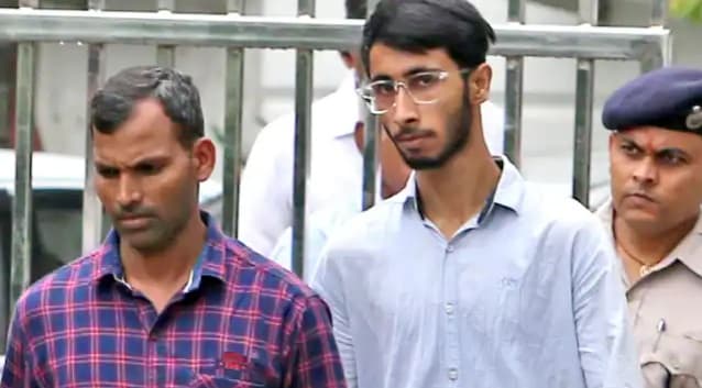 मोहसिन के आतंकी कनेक्शन से मोहल्ले के लोग हैरान, परिजन बता रहे साजिश का हुआ शिकार