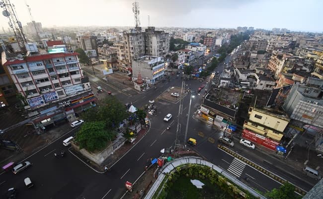 Coronavirus In Bihar : राजधानी पटना में अब 90 कंटेनमेंट जोन, कोरोना ने जिले में तेज की अपनी रफ्तार