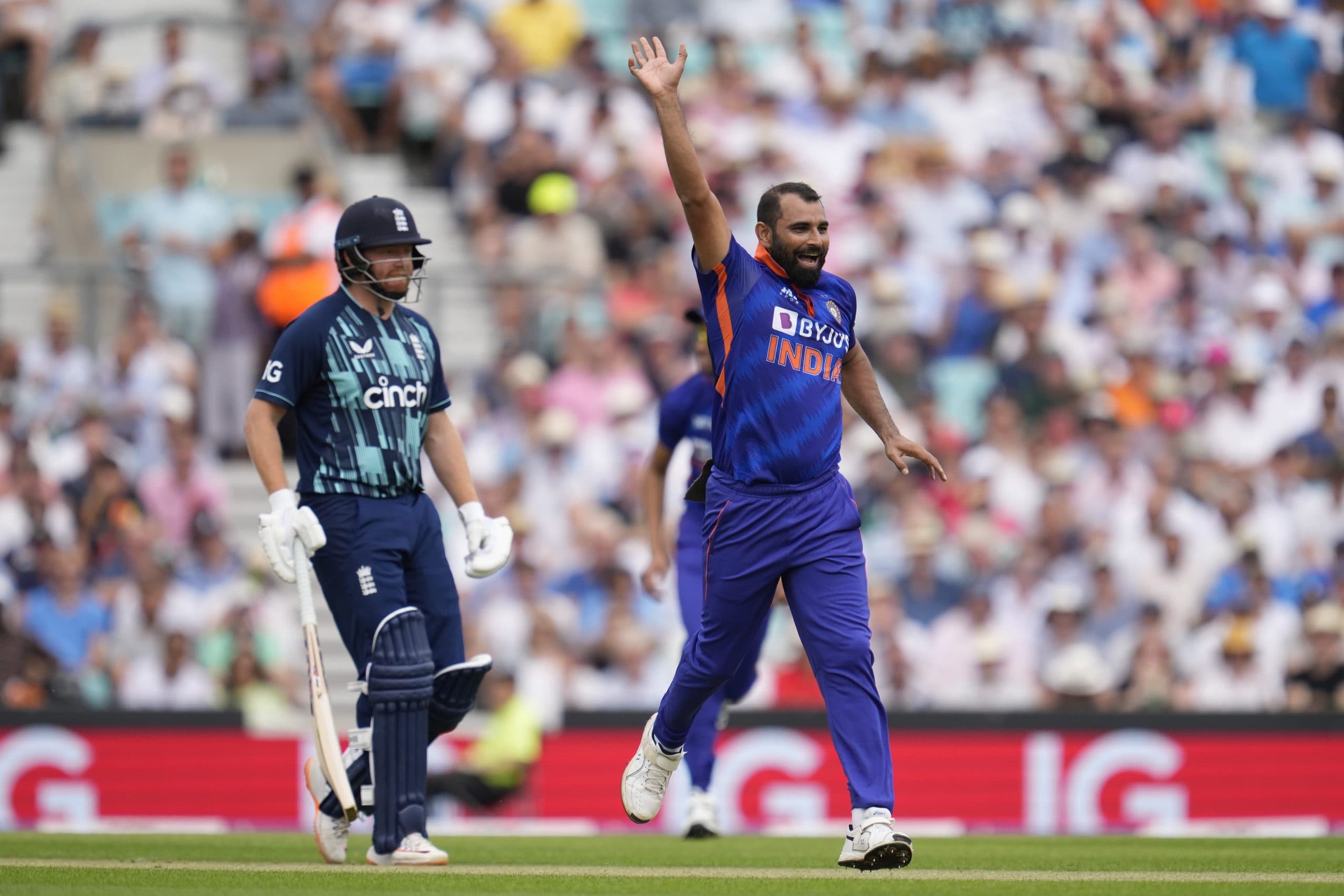 India vs England 1st ODI: मोहम्मद शमी ने बनाया बड़ा रिकॉर्ड, ऐसा करने वाले सबसे तेज भारतीय गेंदबाज बने