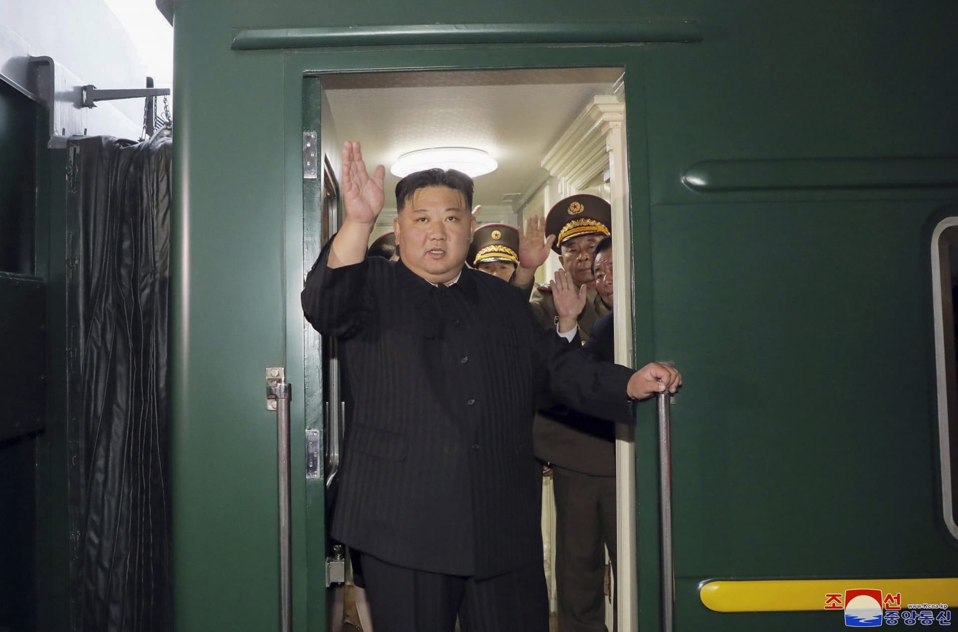 Kim Jong Un in Russia: ट्रेन से रूस पहुंचे उत्तर कोरिया के नेता किम जोंग उन, जानें इसकी खासियत