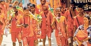 लखीमपुर में सावन के हर सोमवार को शिक्षक करेंगे कांवड़‍ियों की सेवा, बच्‍चे रहेंगे घर, वायरल हो रहा आदेश