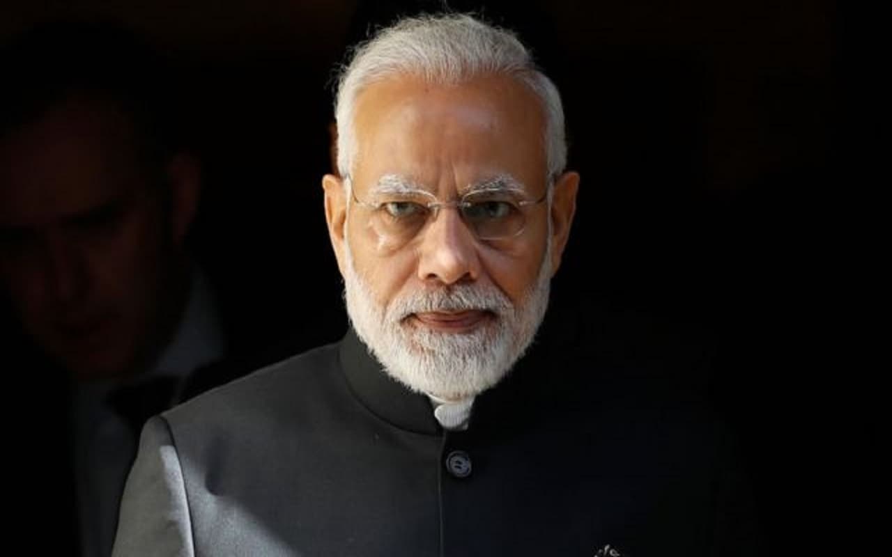 9 साल बाद भी बरकरार है ‘पीएम मोदी’ का मैजिक? जानिए उन योजनाओं के बारे में जिसने बदल डाली तस्वीर