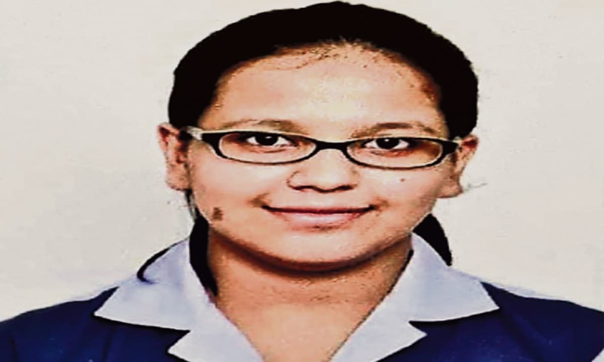 Jharkhand CBSE Topper: अथर्व, कशिश, स्मृति और अराध्य बनें झारखंड टॉपर, बेटियों ने एक बार फिर मारी बाजी Jharkhand CBSE Topper: अथर्व, कशिश, स्मृति और अराध्य बनें झारखंड टॉपर, बेटियों ने एक बार फिर मारी बाजी