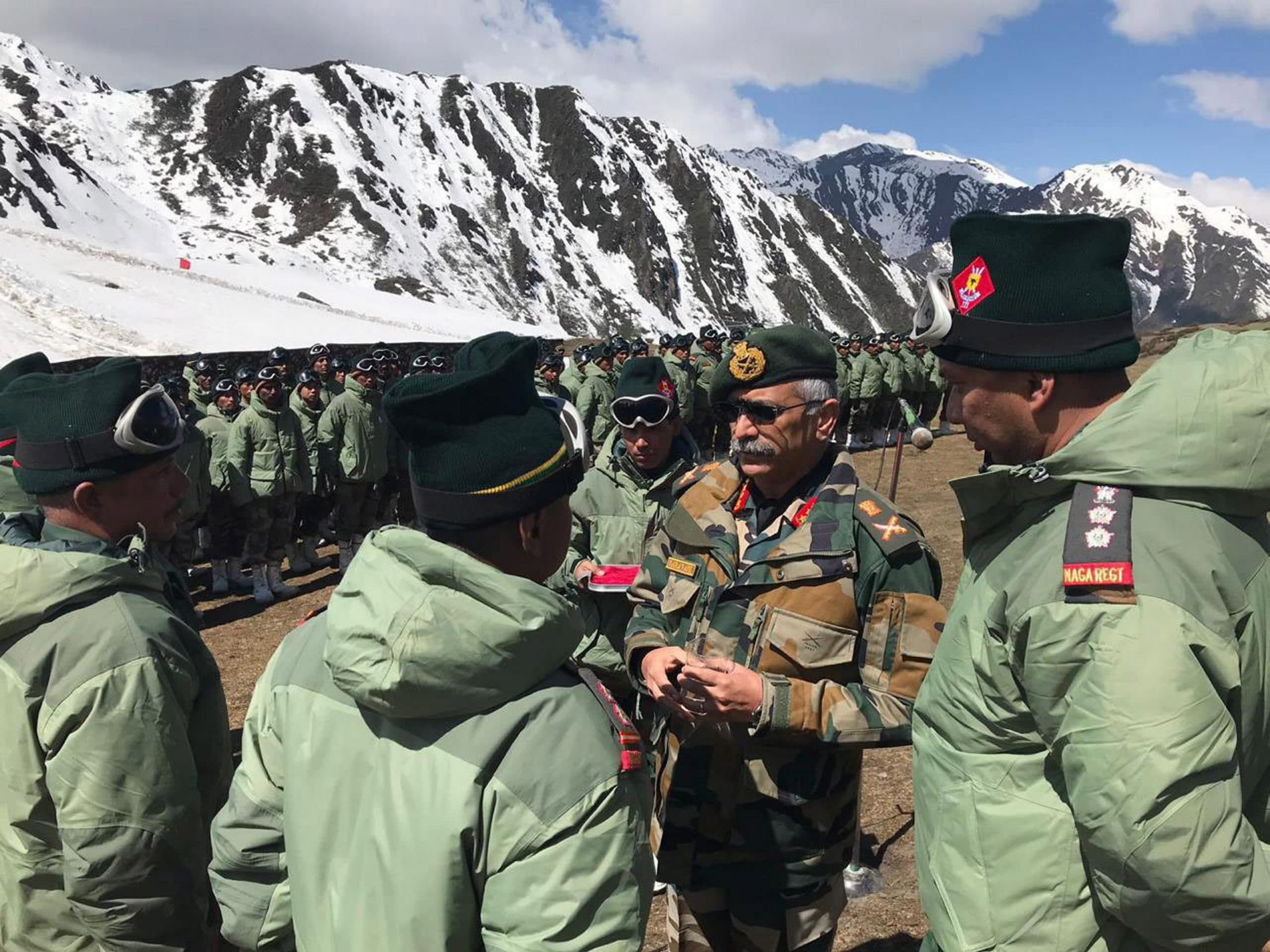 India-China Tension: भारत-चीन के सैनिकों के बीच हुई झड़प पर आयी चीन की पहली प्रतिक्रिया, जानें क्या कहा