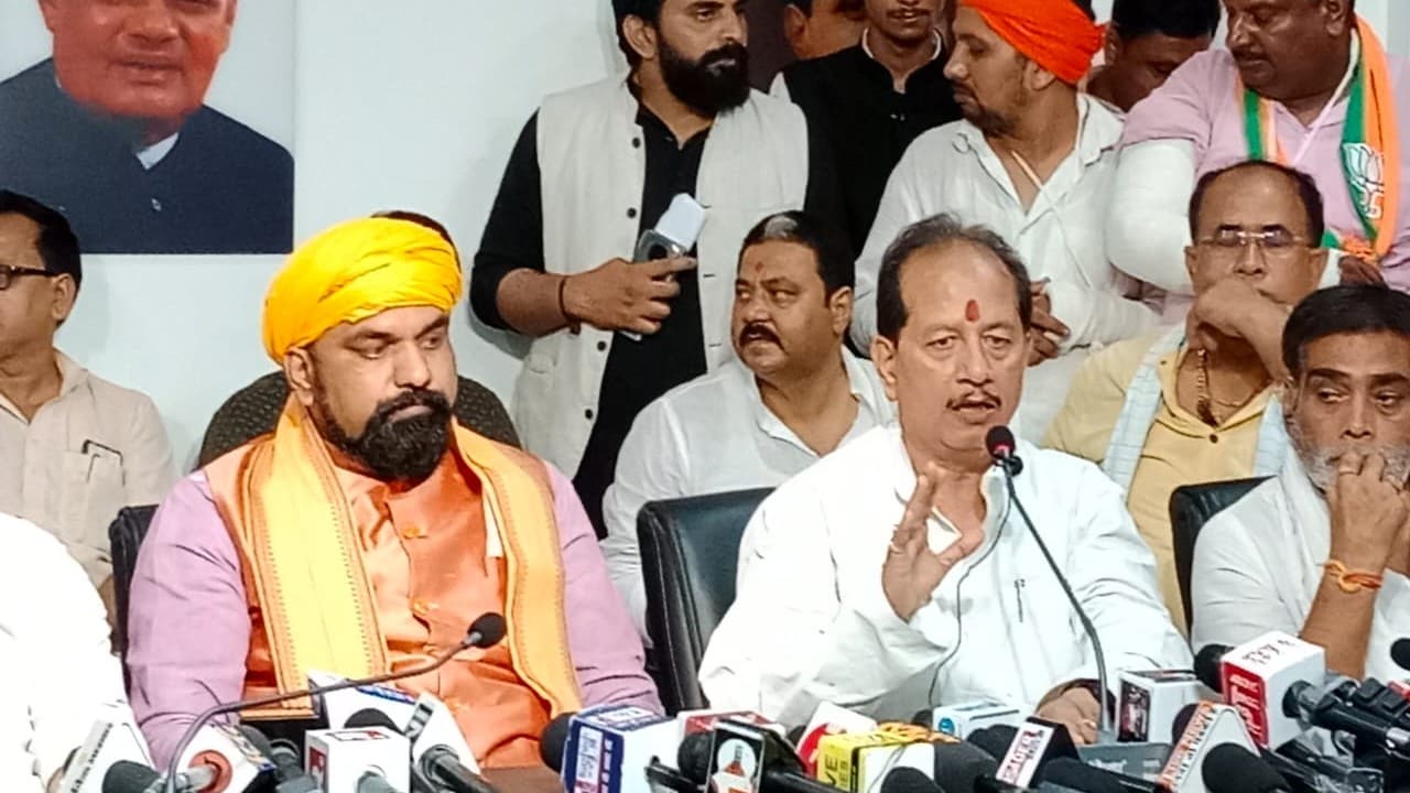 विजय सिन्हा ने सदन में फिर खोया आपा, विधानसभा अध्यक्ष से हो गई तीखी नोकझोंक