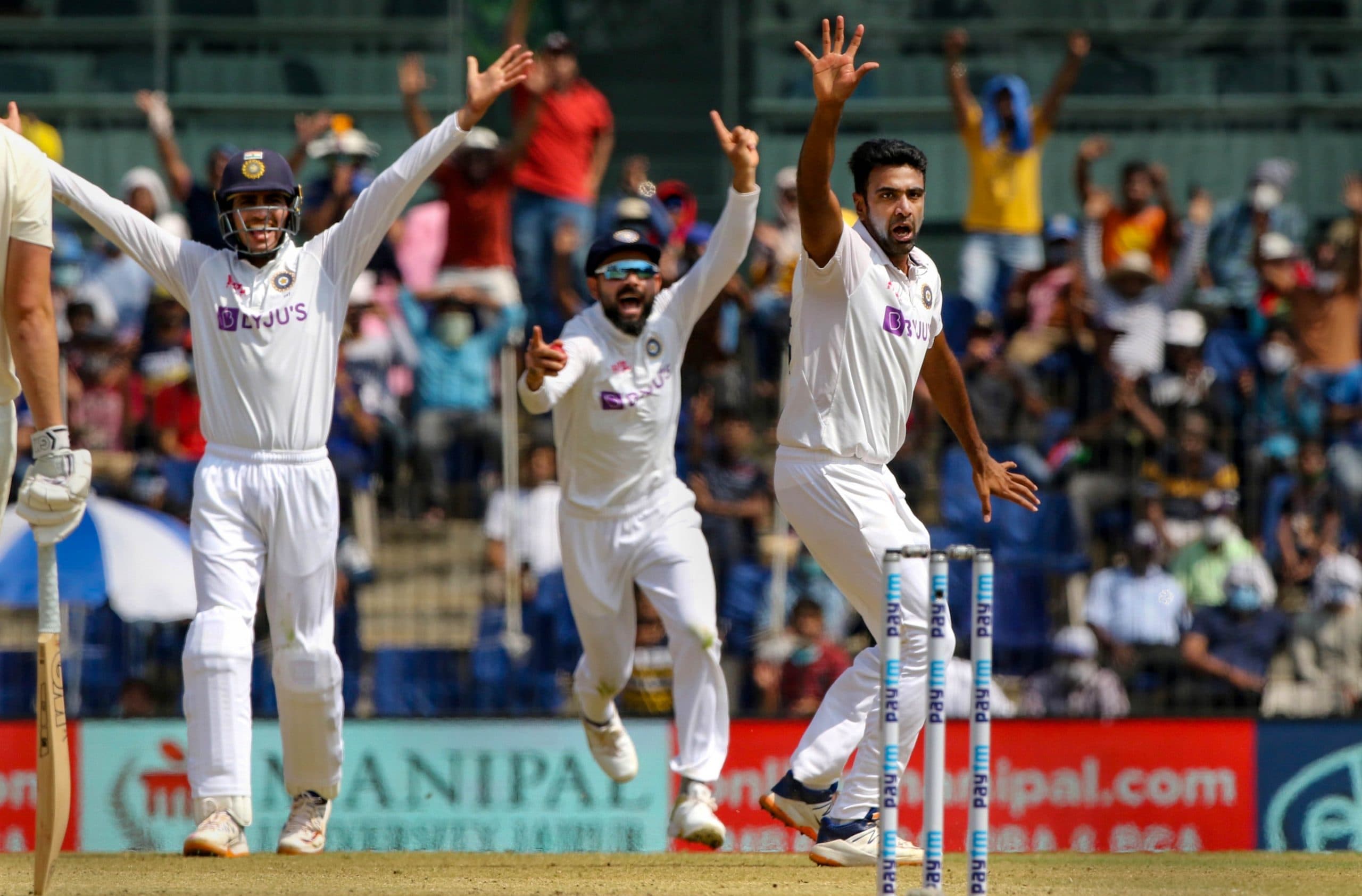 IND vs ENG : आखिर हरभजन सिंह से क्यों माफी मांग रहे हैं रविचंद्रन अश्विन ?