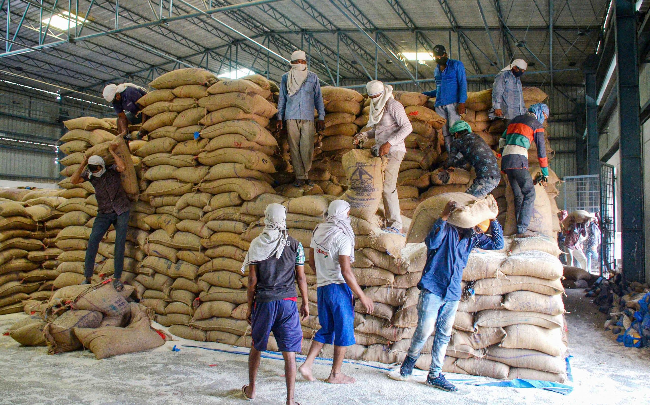 Covid19 : मध्यप्रदेश में 24 जिलों में फैली महामारी, 80 प्रतिशत मामले इंदौर एवं भोपाल में