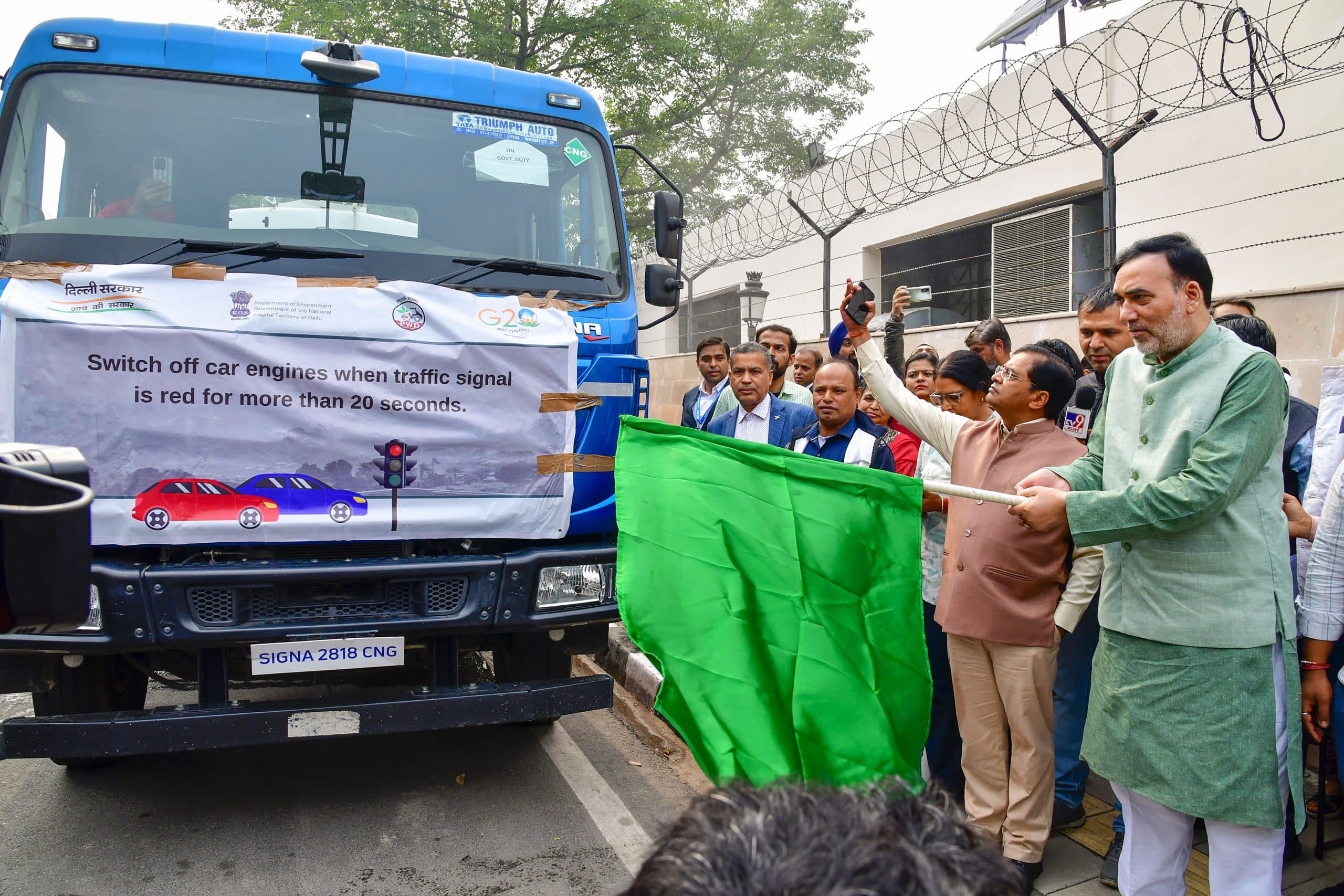 दिल्ली में कब होगी आर्टिफिशियल बारिश? जानें पर्यावरण मंत्री गोपाल राय ने क्या कहा