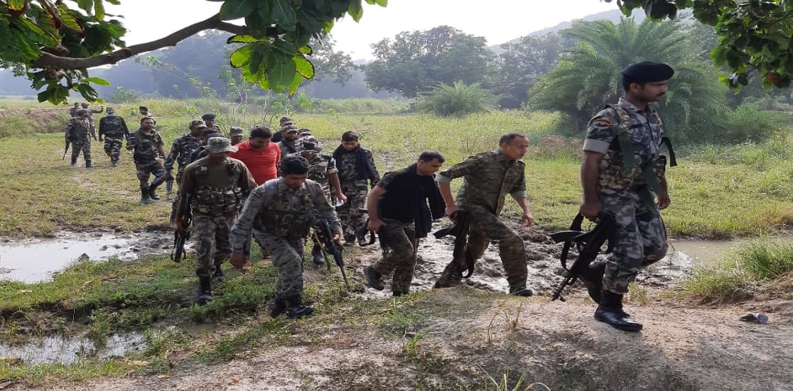 Lakhisarai: डीलर के बेटे को अगवा कर ले जा रहे नक्सलियों की पुलिस से मुठभेड़, मारा गया हार्डकोर नक्सली