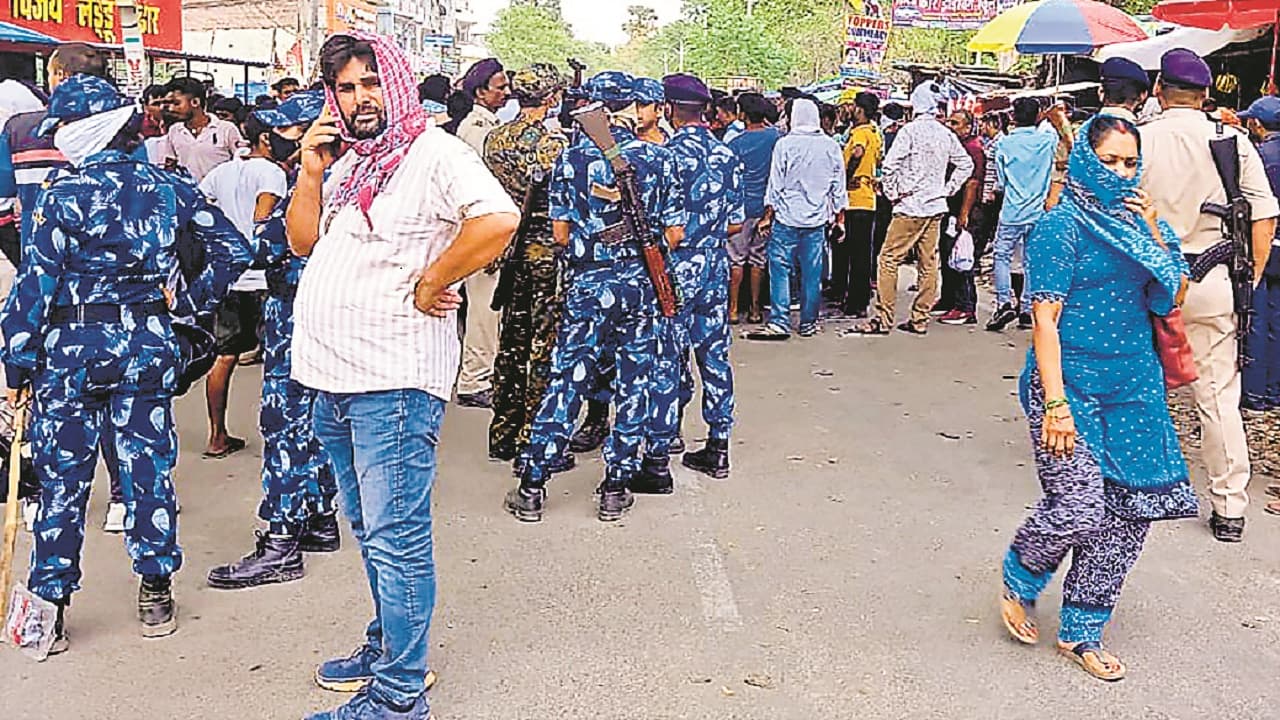 गया: बुधवार को ही होनी थी बाल कैदी की बेल, रिमांड होम में मौत पर हंगामा… गया: बुधवार को ही होनी थी बाल कैदी की बेल, रिमांड होम में मौत पर हंगामा…