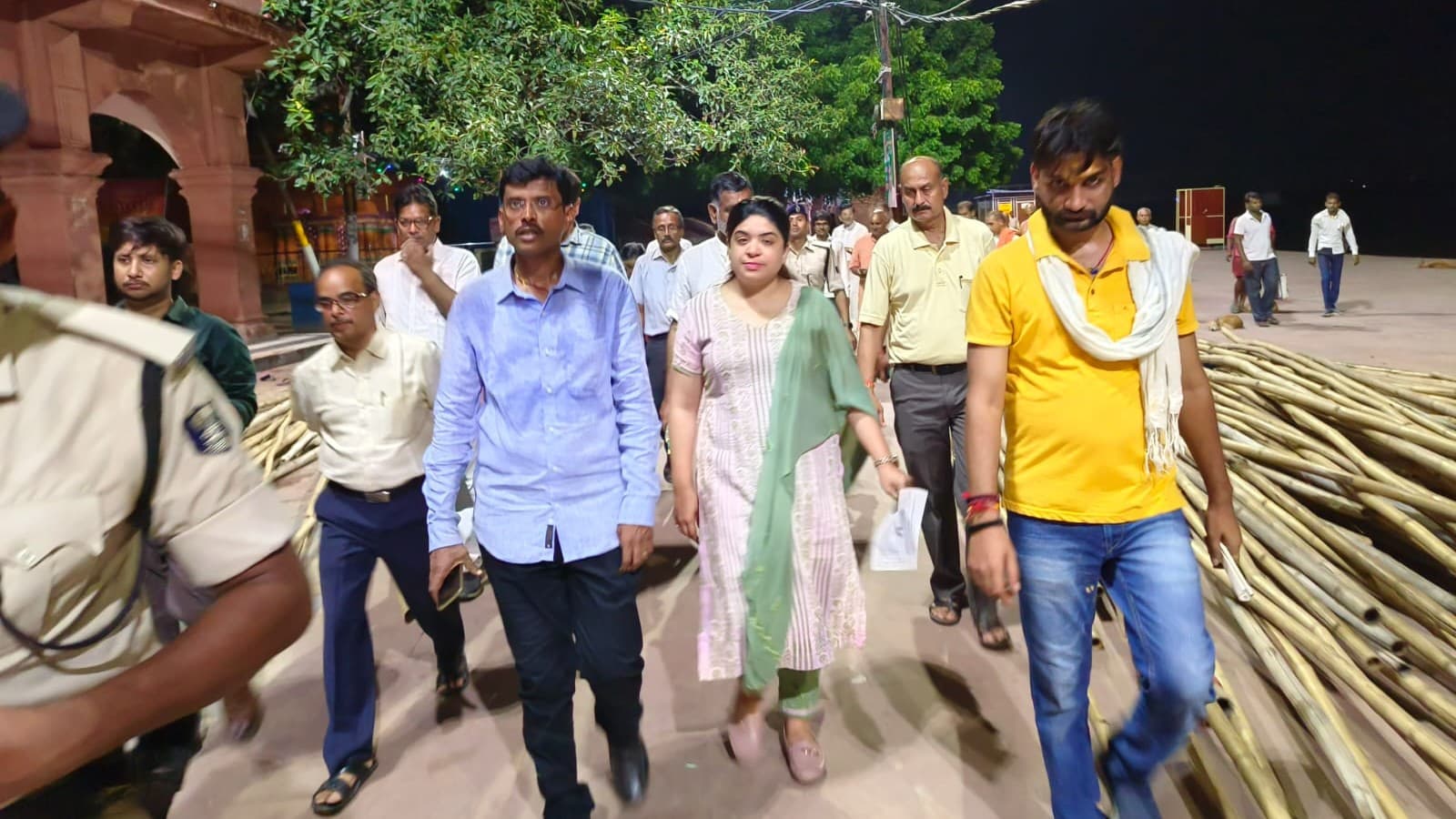 पितृपक्ष मेले को लेकर एक्शन में गया डीएम, 18 सितंबर तक इन कार्यों को पूरा करने का दिया अल्टीमेटम