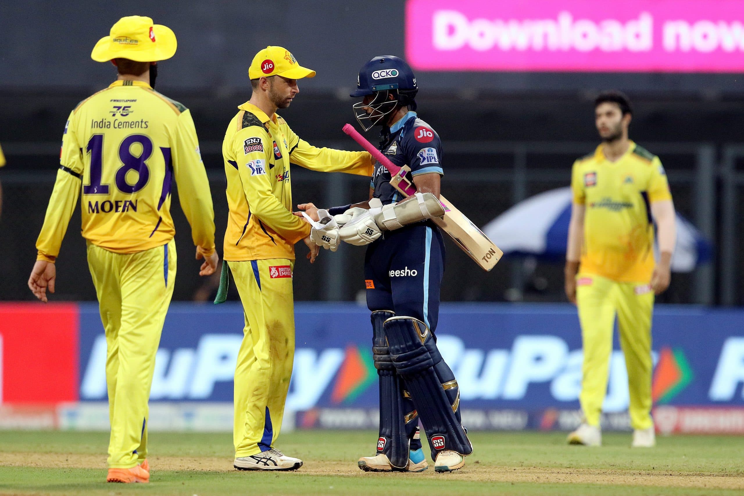 IPL 2022: चेन्नई सुपर किंग्स का बेहद खराब प्रदर्शन, गुजरात टाइटंस ने सात विकेट से हराया