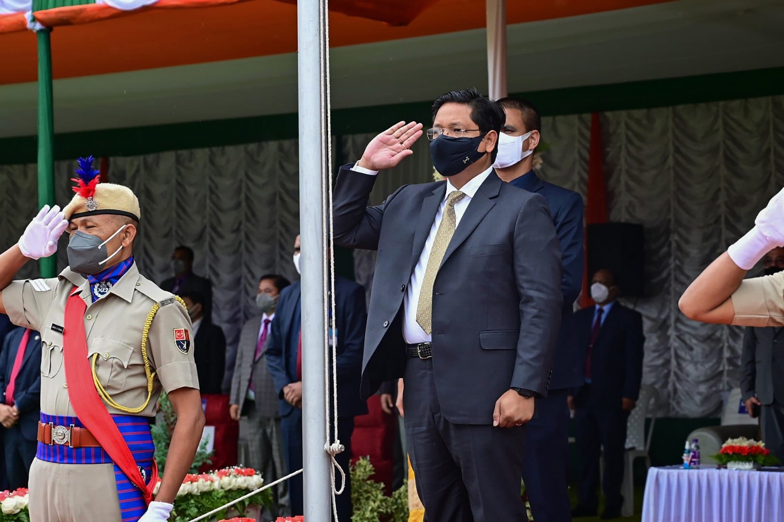 मेघालय के मुख्यमंत्री के आवास पर बम से हमला, गृह मंत्री लखमेन रिंबुई ने दिया इस्तीफा