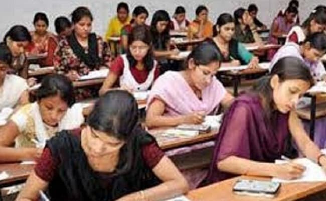 Bihar Board 10th Result 2020 LIVE Updates: 10वीं का रिजल्ट जल्द आने की संभावना. मई के पहले सप्ताह में शुरू हो सकती हैं कॉपियों की जांच