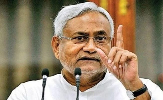 बिहार में वज्रपात से 11 लोगों की मौत, मृतकों के आश्रितों को चार-चार लाख रुपये अनुदान का CM नीतीश ने दिया निर्देश