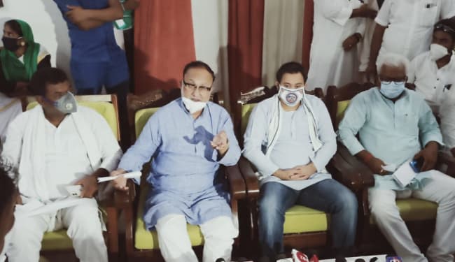 जिप सदस्य जमाल अख्तर रूमी की जान-बूझ कर की गयी हत्या : तेजस्वी, कहा- सड़क से सदन तक उठायेंगे आवाज