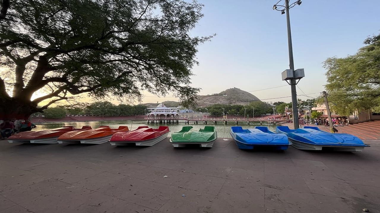 बिहार: मंदार में ले सकेंगे नौका विहार का आनंद, सात साल बाद सैलानियों को मिलेगी सुविधा