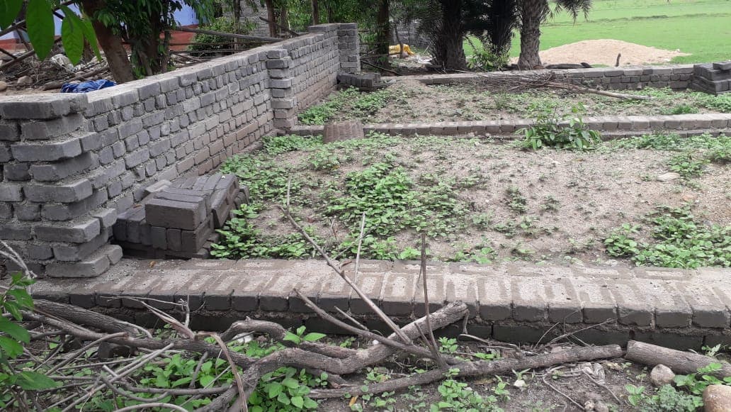 मनरेगा योजना में गड़बड़झाला : लाभुकों को कागज पर बांटे बत्तख, बिना शेड बनाये निकाल लिये 72 लाख रुपये