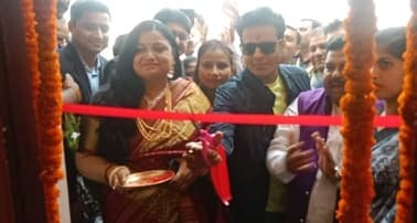 मनोज वाजपेयी बोलेः- ग्रामीणों को भोजपुरी बोलने से परहेज नहीं करना चाहिए, जानें 
उन्होंने ऐसा क्यों बोला?