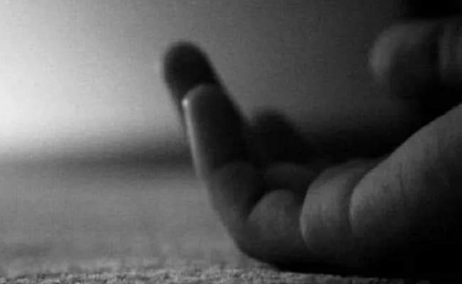 लाॅकडाउन में मधुमेह से पीड़ित बुजुर्ग का बढ़ा मानसिक तनाव, बहुमंजिला इमारत से कूदकर की आत्महत्या