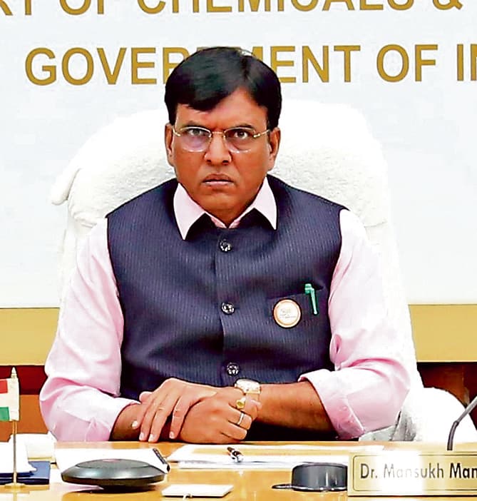 धनबाद स्थित एचयूआरएल सिंदरी से जल्द शुरू होगा यूरिया का उत्पादन, 2000 लोगों को मिलेगा रोजगार