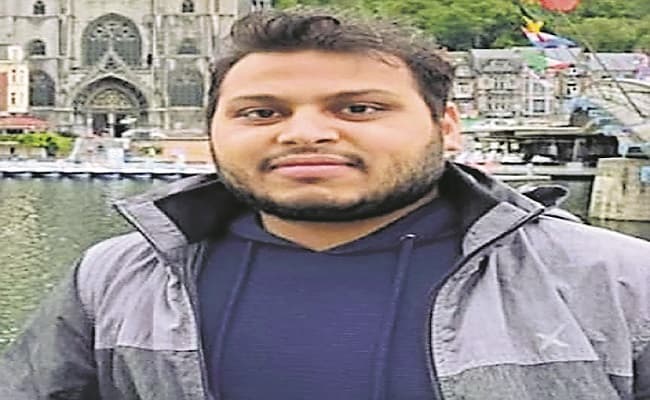 Bihar news: बिहार के बेटे को विदेश से मिली एक करोड़ रूपए की  स्कॉलरशिप, अपनी प्रतिभा का बजाया डंका