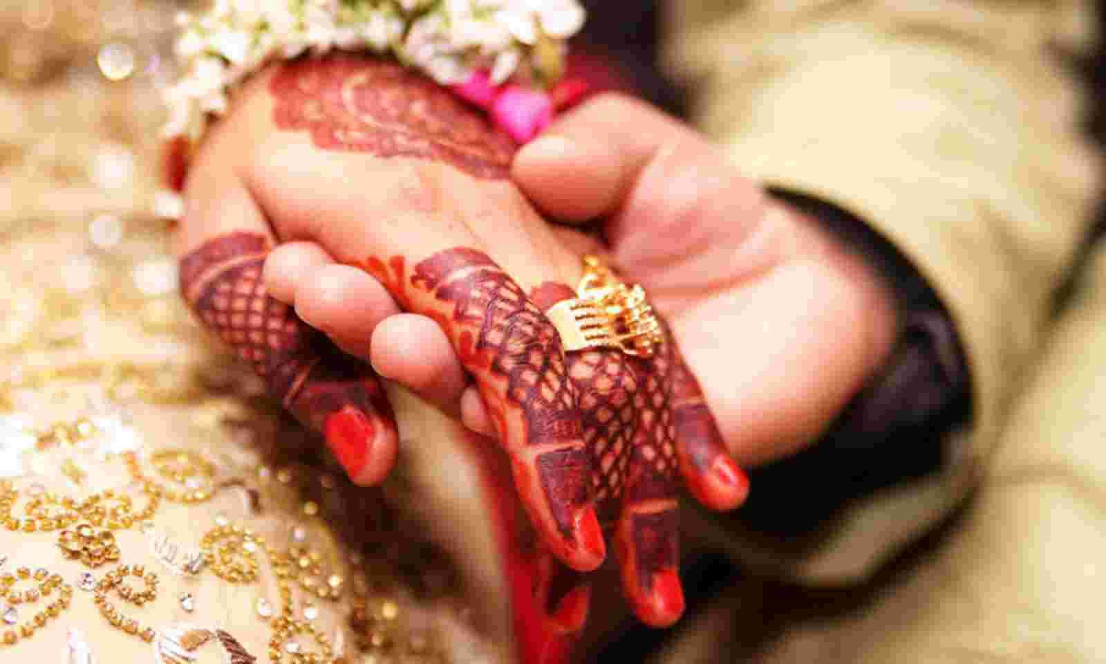Aligarh News: अलीगढ़ के एक मैरिज होम में आज एक साथ 250 शादियां, आप भी उठा सकते हैं योजना का लाभ
