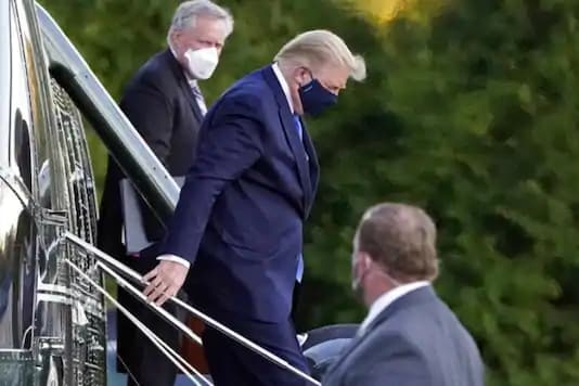 ट्रंप के खून में दो बार हुई ऑक्सीजन की कमी,  स्वास्थ्य को लेकर डॉक्टरों ने किया यह बड़ा खुलासा