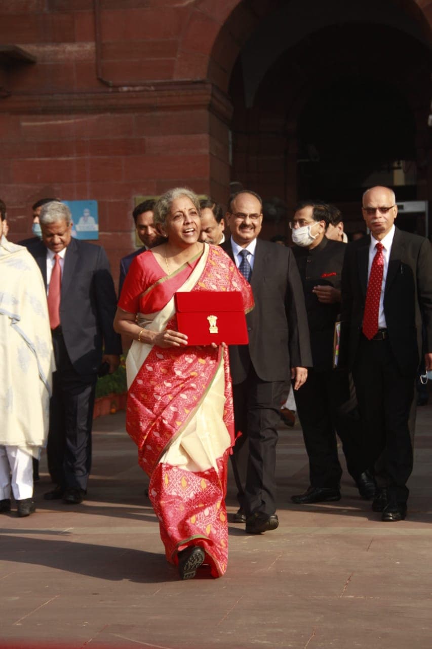 Budget 2021 : देश का पहला पेपरलेस बजट, ऐसे देख सकते हैं अपने मोबाइल पर