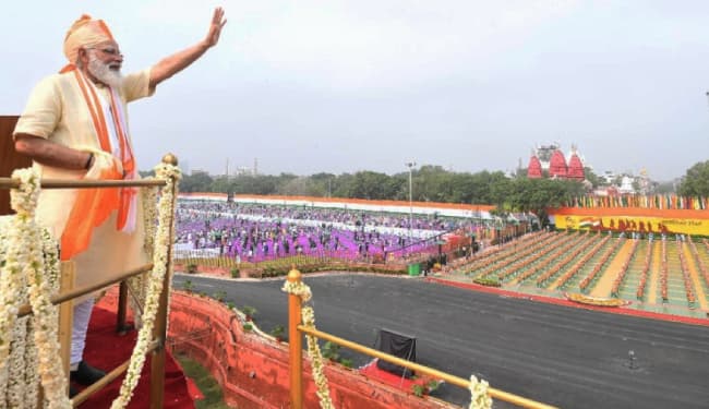 अतीत से सुखद प्रस्थान : कोरोना काल में केंद्र-राज्य भागीदारी को PM मोदी ने बताया 'विश्वास और प्रोत्साहन से सुधार' का नया मॉडल