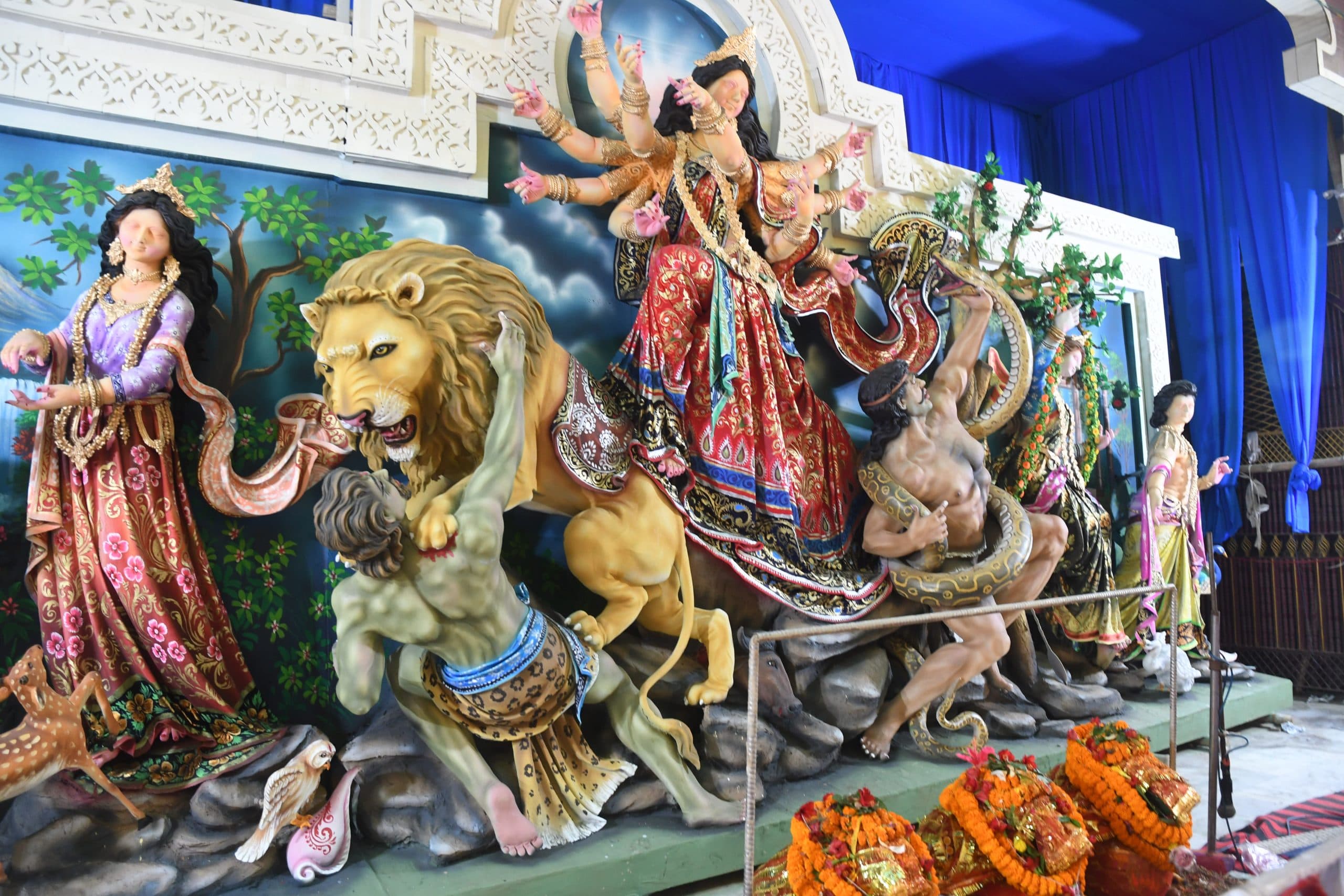 पटना में 1893 से हो रही है दुर्गा की पार्थिव प्रतिमा की पूजा, जानें 100 साल से अधिक पुरानी समितियों का इतिहास