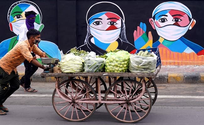 Coronavirus In Bihar: बिहार के 24 जिलों में कोरोना के तेवर पड़े कमजोर, इन 14 जिलों को अभी भी सतर्क रहने की जरुरत...