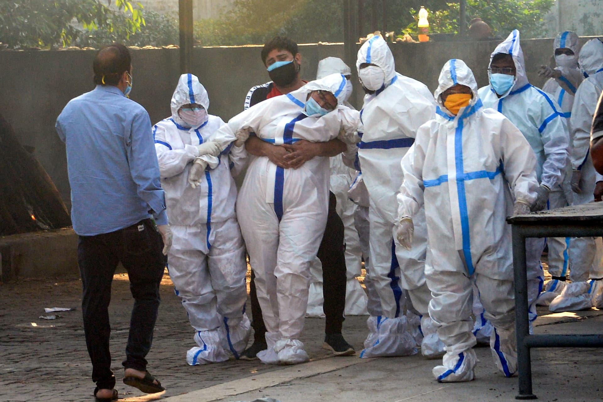 Coronavirus India UPDATES : ब्लैक फंगस के मरीजों के लिए हरियाणा के सभी मेडिकल कॉलेजों में 20-20 बेड के वार्ड तैयार